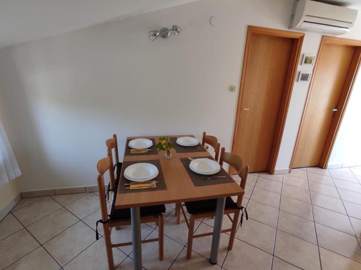 Apartmani Danica Risika Exterior foto